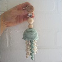 Product afbeelding Kwalletje wagenhanger Jellyfish pattern