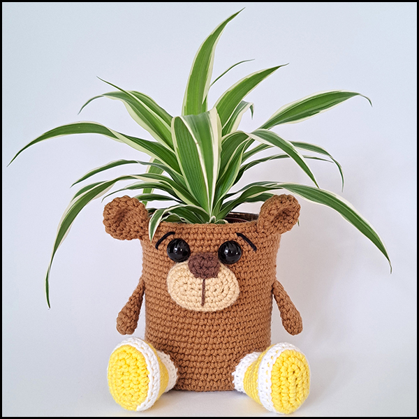Product afbeelding plantenpotje beer bruin voorkant Bear planter pattern