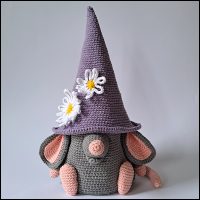Product afbeelding Hollie muis voorkant Mouse hollowbelly pattern