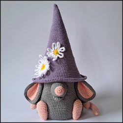 Product afbeelding Hollie muis voorkant Mouse hollowbelly pattern