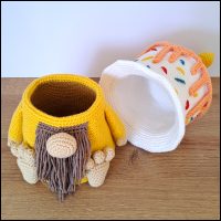 Product afbeelding gnome taart hoed af 3 Cake gnome hollowbelly pattern