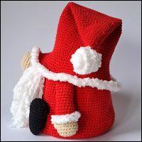 Product foto Kerst gnome zijkant Christmas Gnome Hollowbelly upgrade pattern