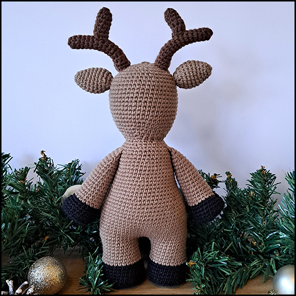 Product afbeelding rendier achterkant Mr. and Mrs. Reindeer pattern