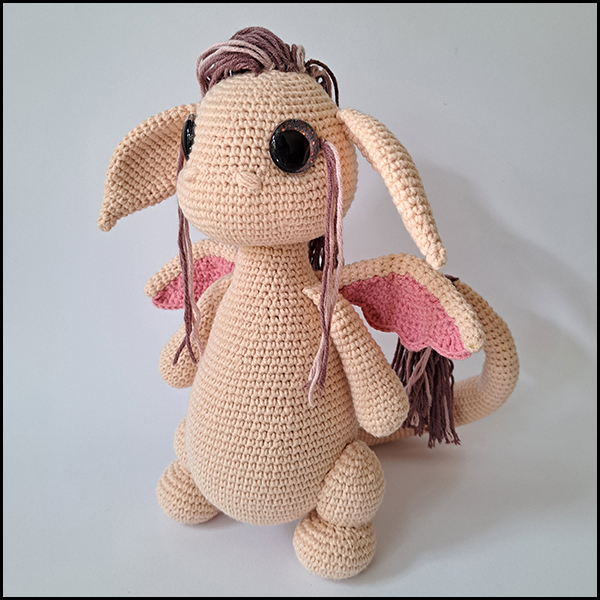 Product afbeelding draakje schuin Dragon pattern